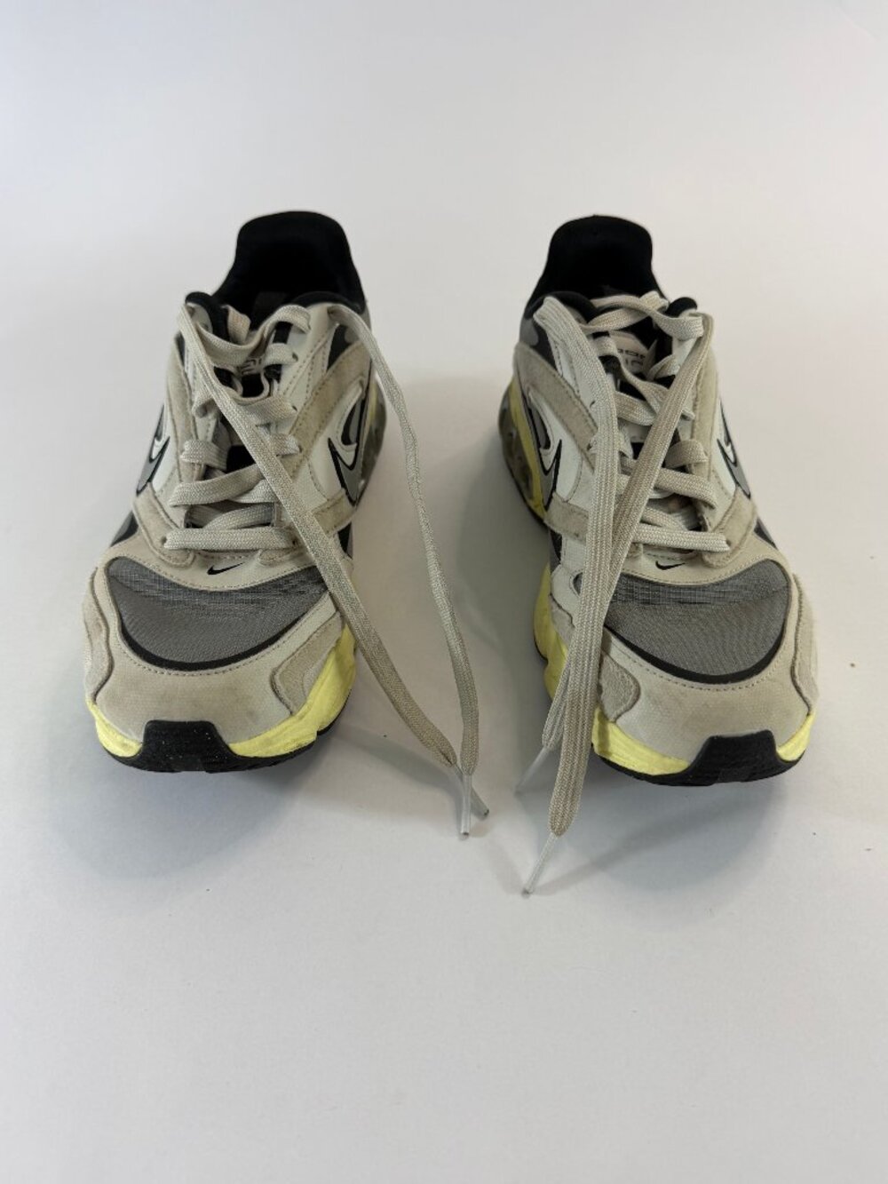 Nike Women's 7.5 Zoom Air Fire "Particle Grey" Running Shoes DV1129-003